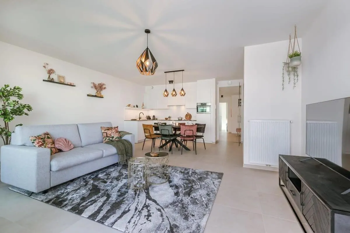 Huswell - Modern Apartment With South Facing Terrace Ostend