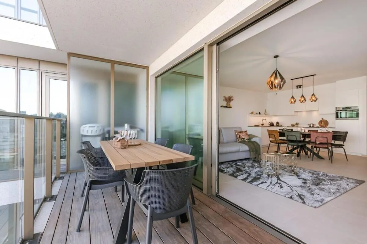 Huswell - Modern Apartment With South Facing Terrace Ostend