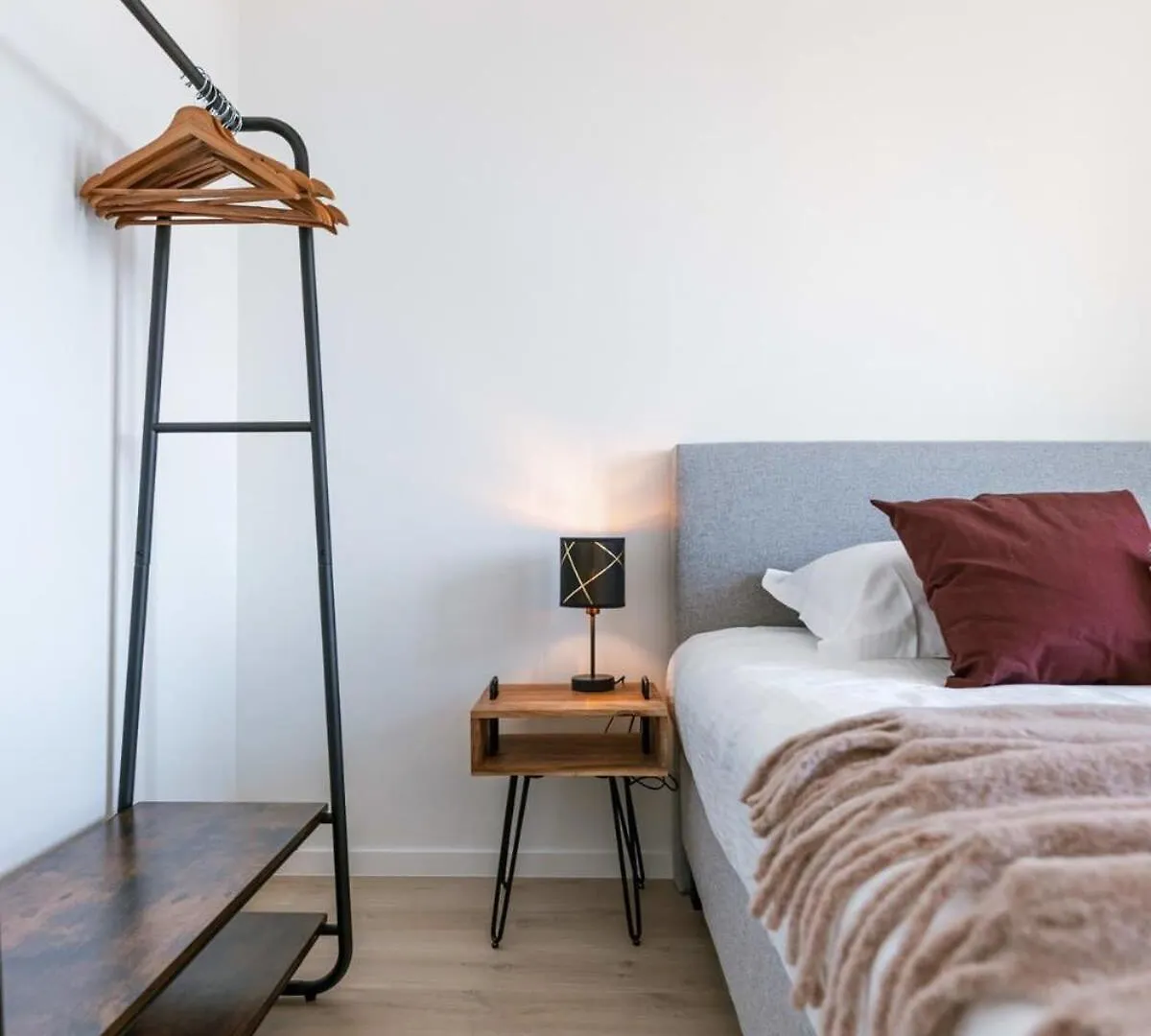 Huswell - Modern Apartment With South Facing Terrace Ostend