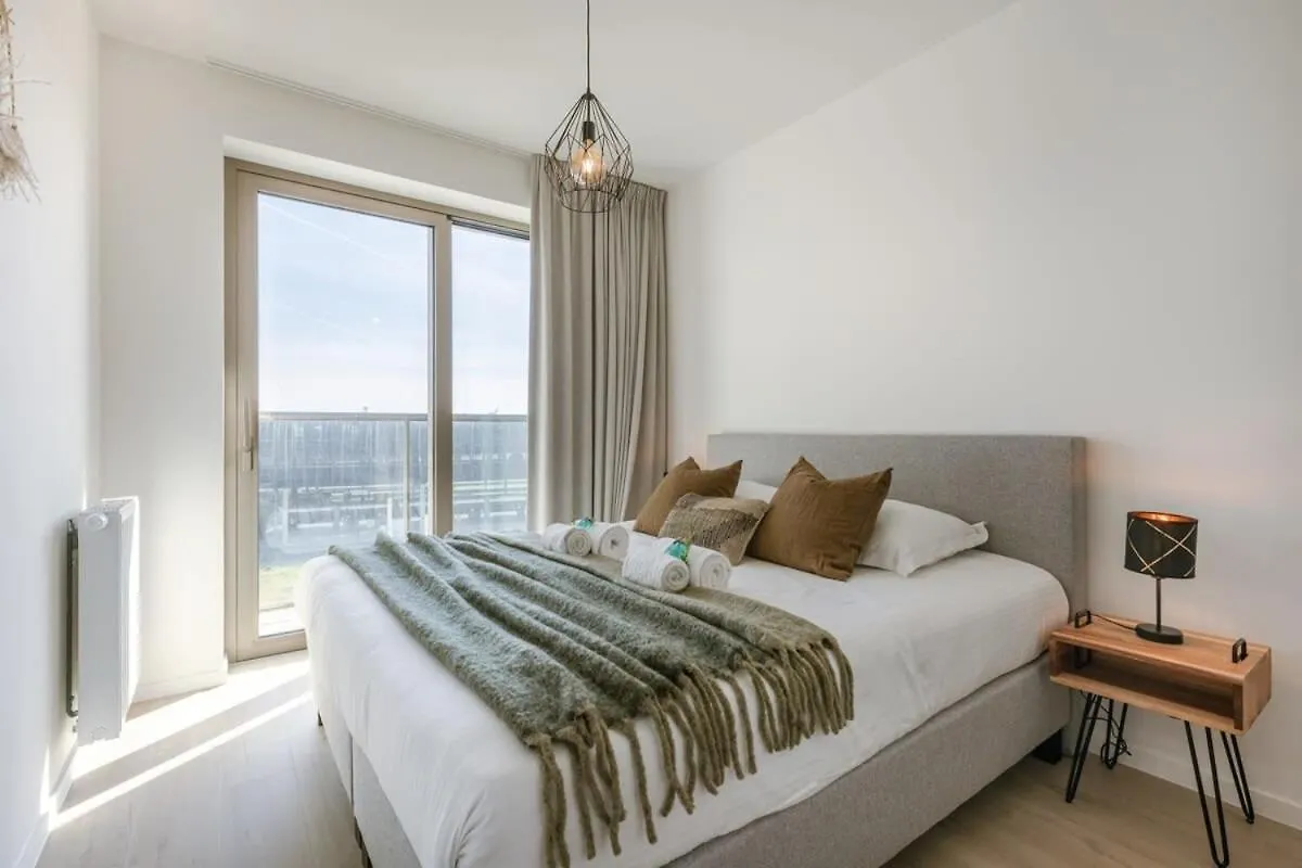 Huswell - Modern Apartment With South Facing Terrace Ostend 0*,  Belgium